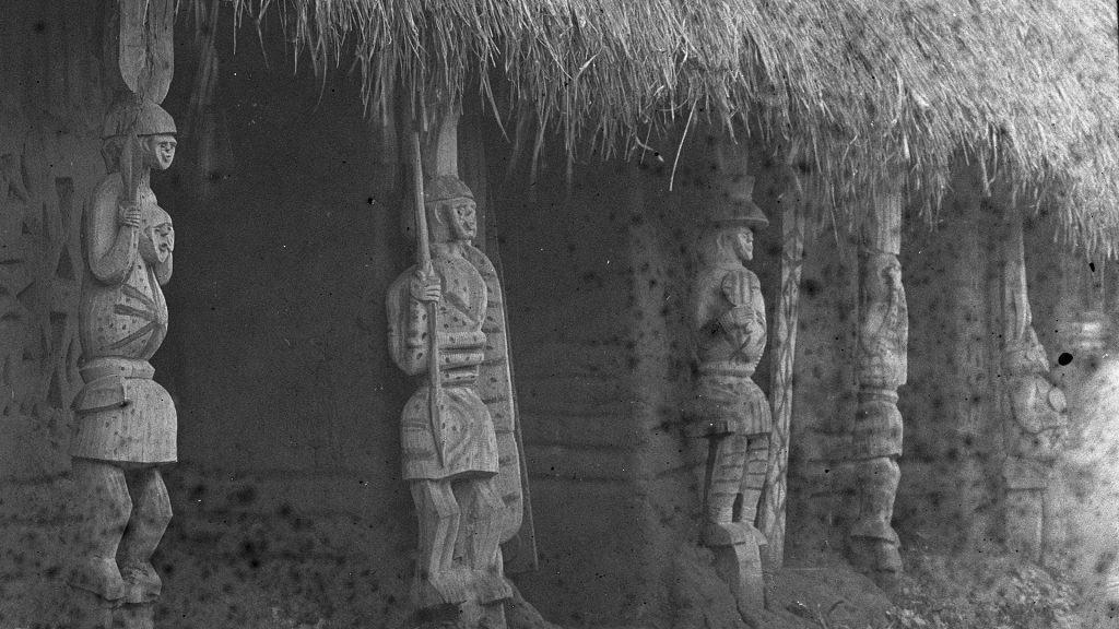 Carved houseposts, Obirrra's house, Ubiaja. Northcote Thomas, ,1909.